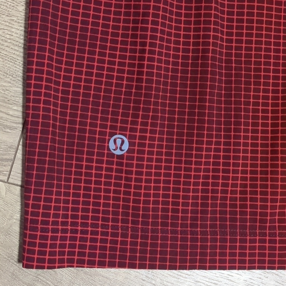 Lululemon Men's RARE Core Short Grid Red size M - Picture 3 of 10